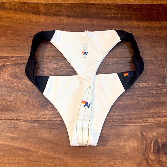 Aviator Nation Bikini Bottom - Hi-Cut Color Block Cheeky - Vintage White & Black - Picture 7 of 8